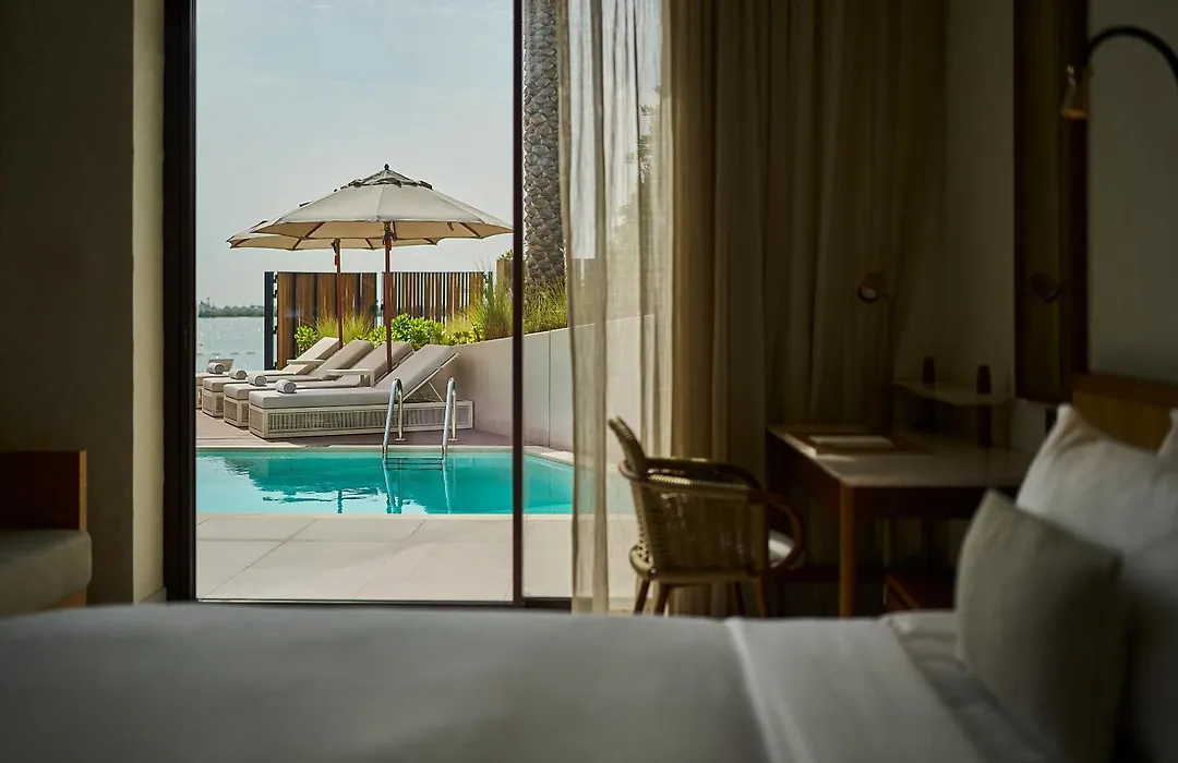 Erth Abu Dhabi Hotel-1